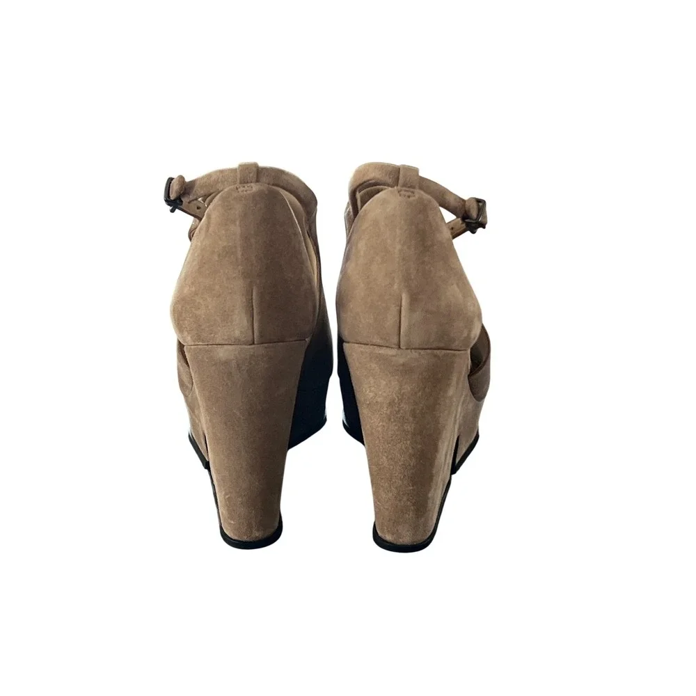 NWOT Via Spiga Tan Suede Platform Wedge Sandals Cutout Peep Toe Womens 9